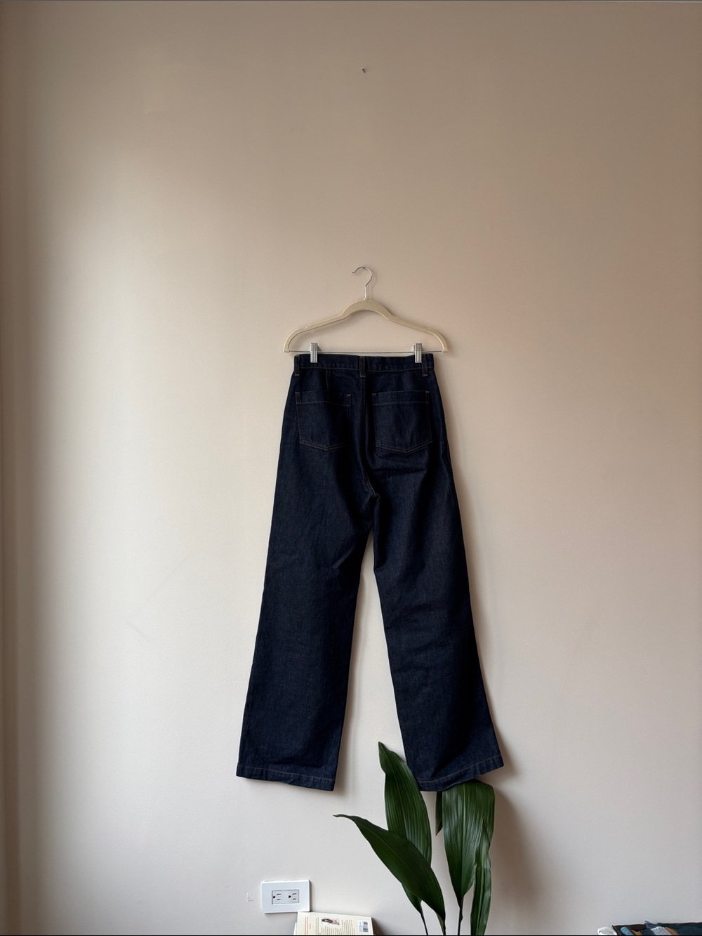 Dark Wash Wide Leg Jeans - Picture 5 of 6
